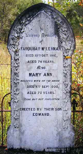 Photo of headstones/Farquhar McLennan d1910 hdstn CouttsXg & MaryAnn